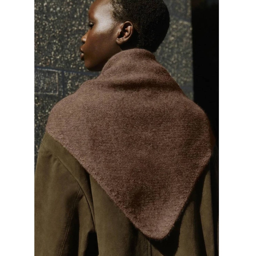 Sezane Eli Scarf Yak Wool Dark Taupe Knit Triangle Wrap Shawl Boho Quiet Luxury